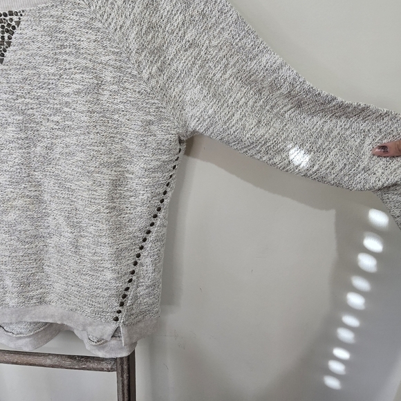 ⭐️40% Off⭐️ Lucky Lotus Pullover Crewneck Sweater - Picture 5 of 12